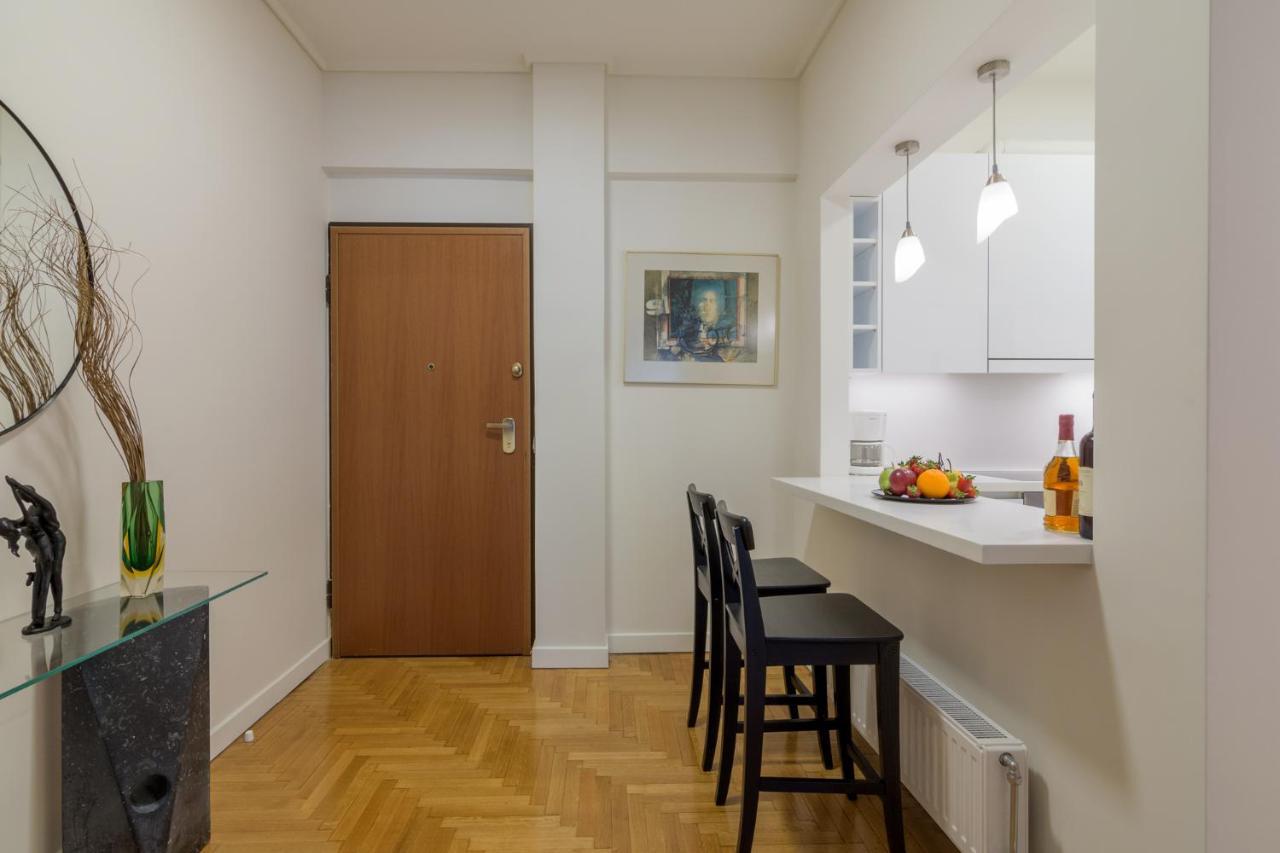 Beautiful Apartment In The Center Of Αθήνα Εξωτερικό φωτογραφία